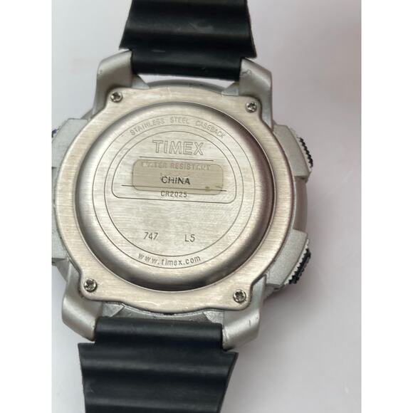 VTG Timex Reef Gear Men's Digital Watch 747 L5 High Tide - New Battery  New Band - Picture 4 of 7